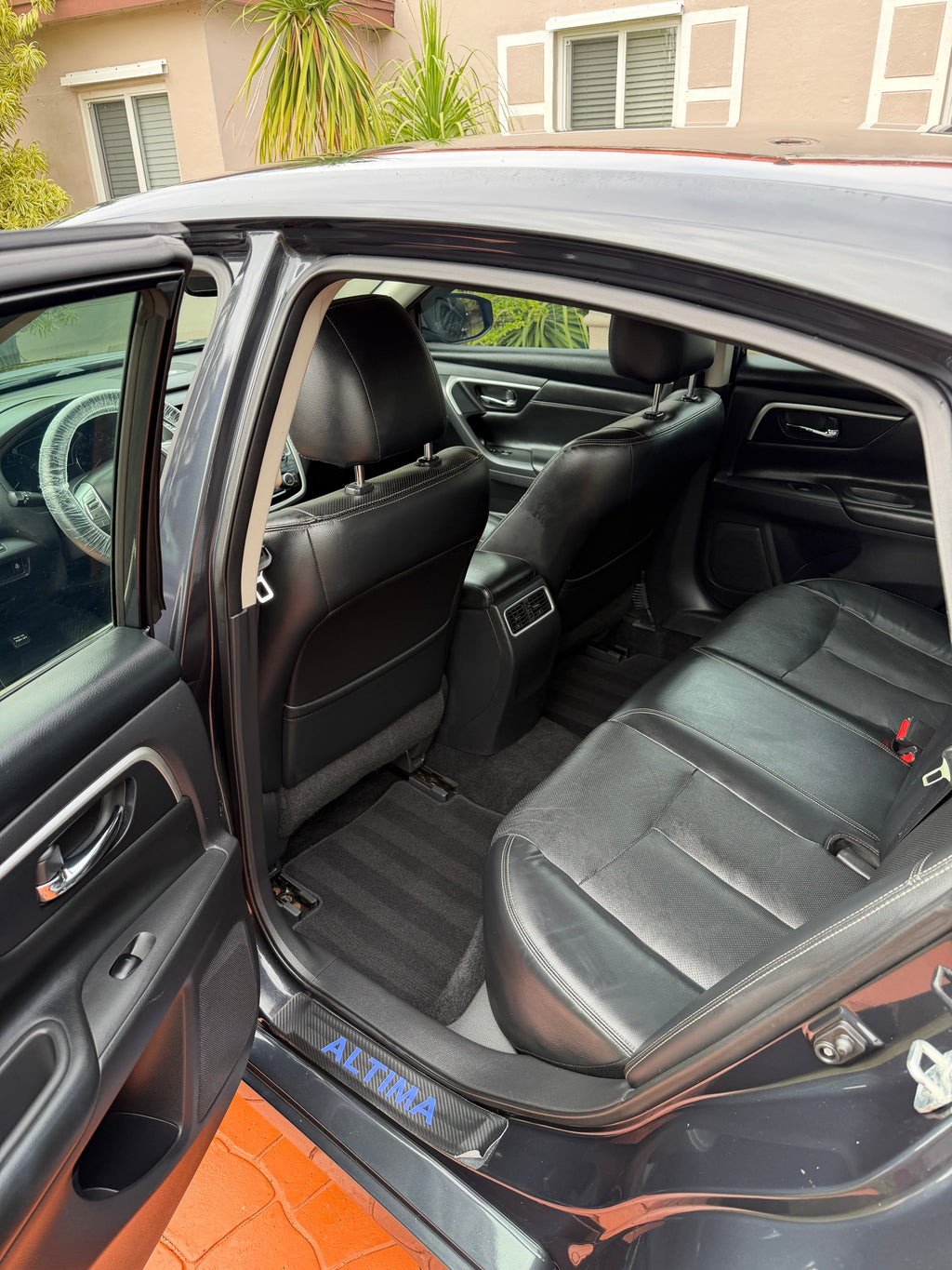 EXCLUSIVE DETAILING