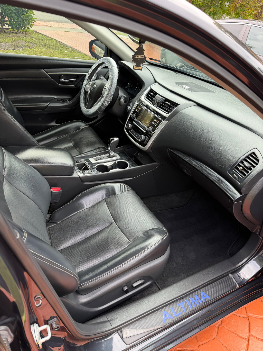 EXCLUSIVE DETAILING