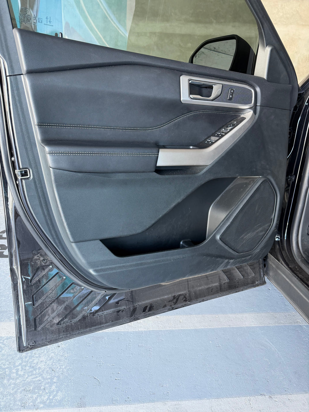 INTERIOR RECONDITIONING SERVICE