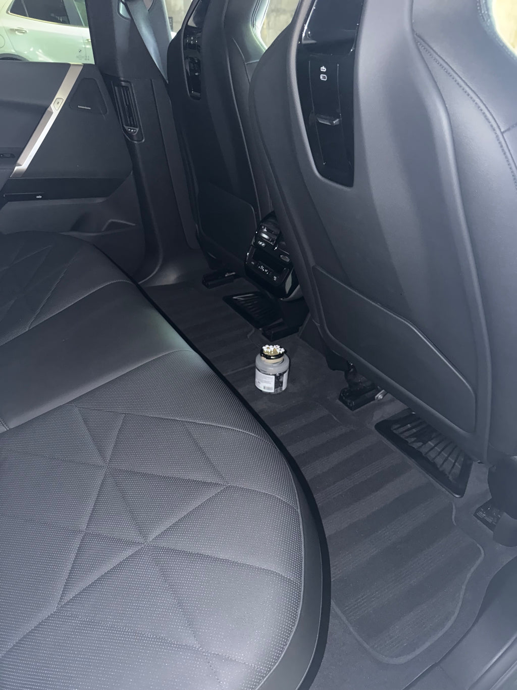 LUXURY MAINTENANCE DETAIL