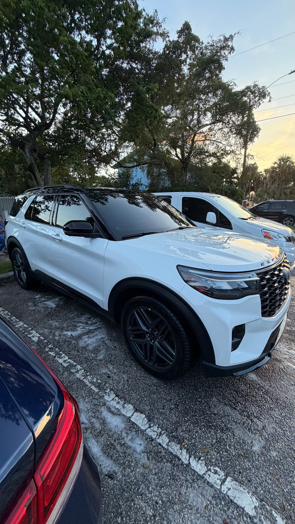 EXCLUSIVE DETAILING